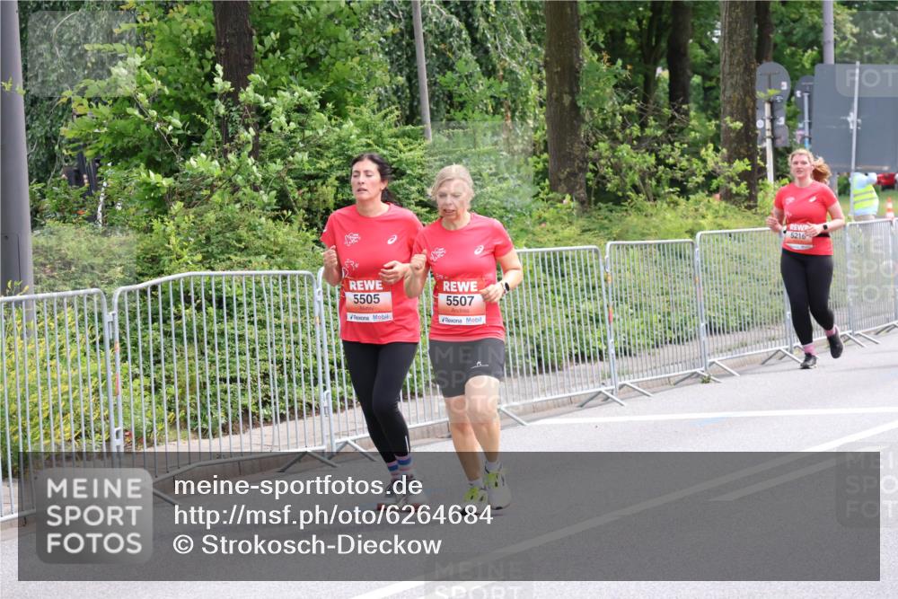 08.06.2024 - REWE Women's Run Strokosch-Dieckow http://msf.ph/oto/6264684 09.06.2024 11:04:56 Laufen 5505, 5507, 5216 meine-sportfotos.de