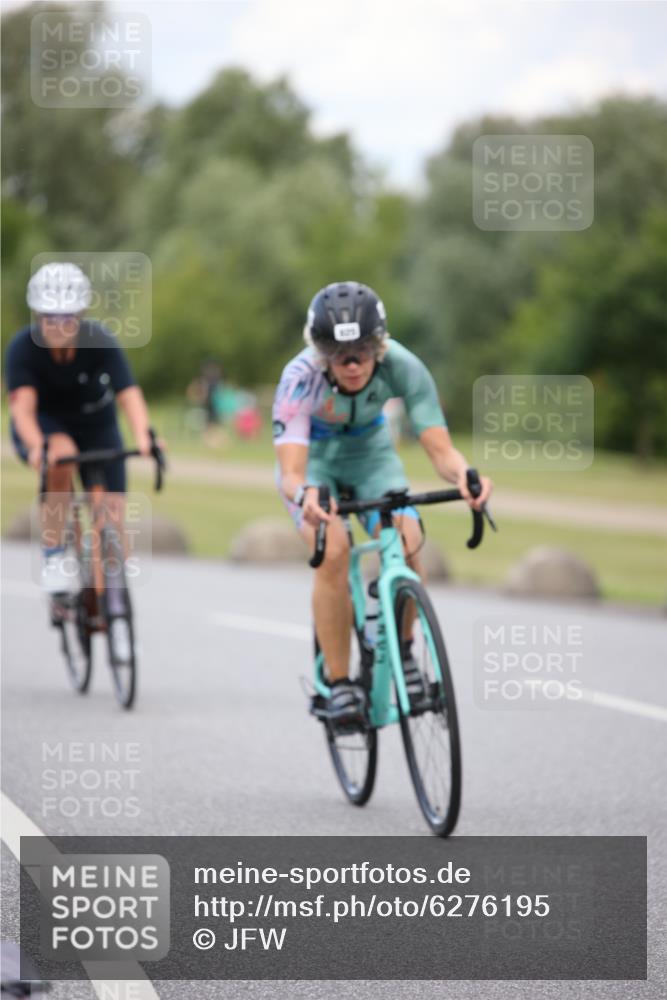 16.06.2024 - 26. Vierlanden-Triathlon Jannik Wohlers http://msf.ph/oto/6276195 16.06.2024 13:04:44 Radfahren 843, 896, 900 meine-sportfotos.de