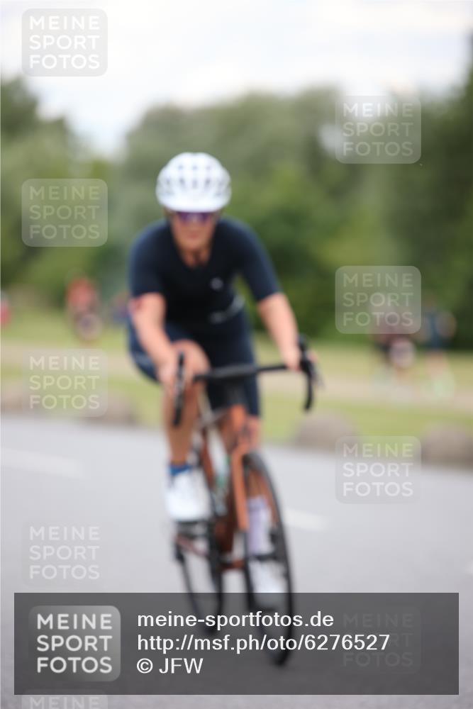 16.06.2024 - 26. Vierlanden-Triathlon Jannik Wohlers http://msf.ph/oto/6276527 16.06.2024 13:04:44 Radfahren 843, 896, 900 meine-sportfotos.de