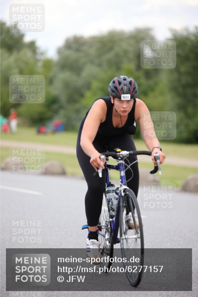 16.06.2024 - 26. Vierlanden-Triathlon Jannik Wohlers http://msf.ph/oto/6277157 16.06.2024 13:05:02 Radfahren 227, 728, 781 meine-sportfotos.de