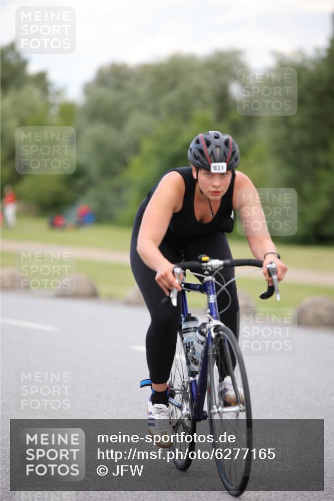 16.06.2024 - 26. Vierlanden-Triathlon Jannik Wohlers http://msf.ph/oto/6277165 16.06.2024 13:05:03 Radfahren 227, 728, 781 meine-sportfotos.de
