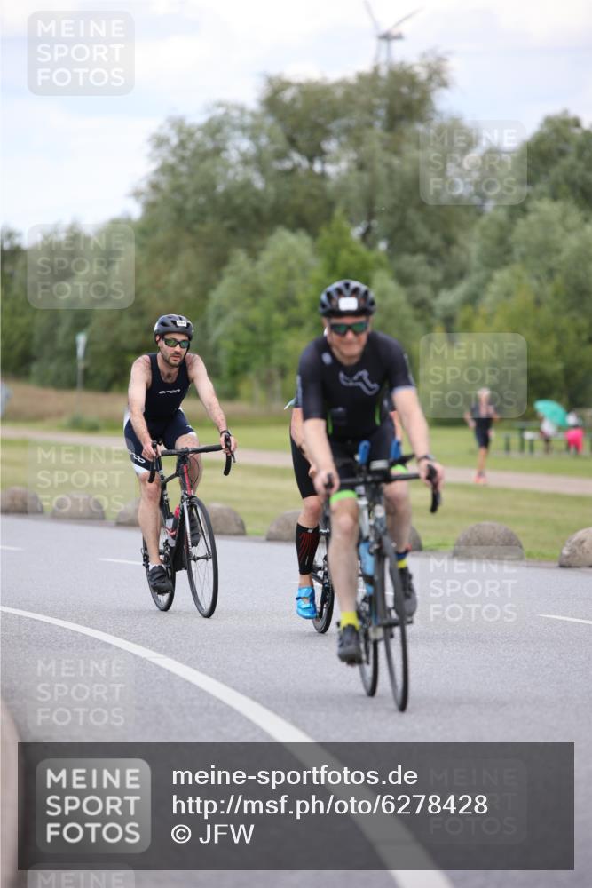 16.06.2024 - 26. Vierlanden-Triathlon Jannik Wohlers http://msf.ph/oto/6278428 16.06.2024 13:05:19 Radfahren 664, 777, 850 meine-sportfotos.de