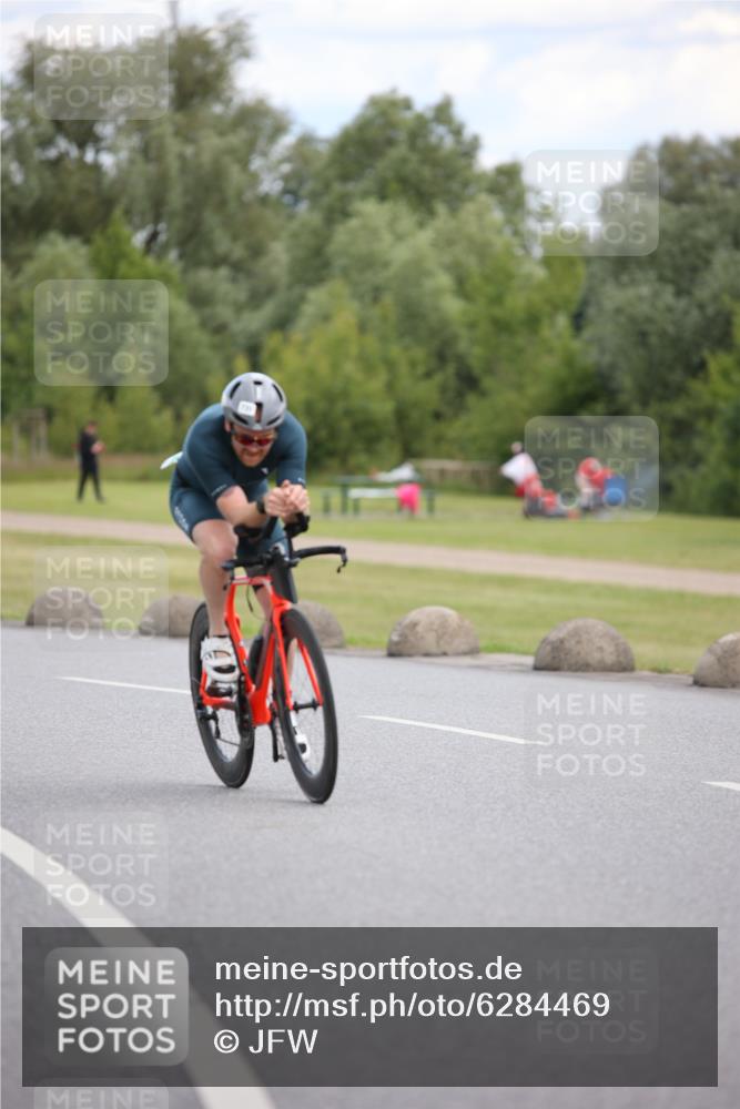 16.06.2024 - 26. Vierlanden-Triathlon Jannik Wohlers http://msf.ph/oto/6284469 16.06.2024 13:10:29 Radfahren 731, 893, 966, 967, 968, 969, 970 meine-sportfotos.de