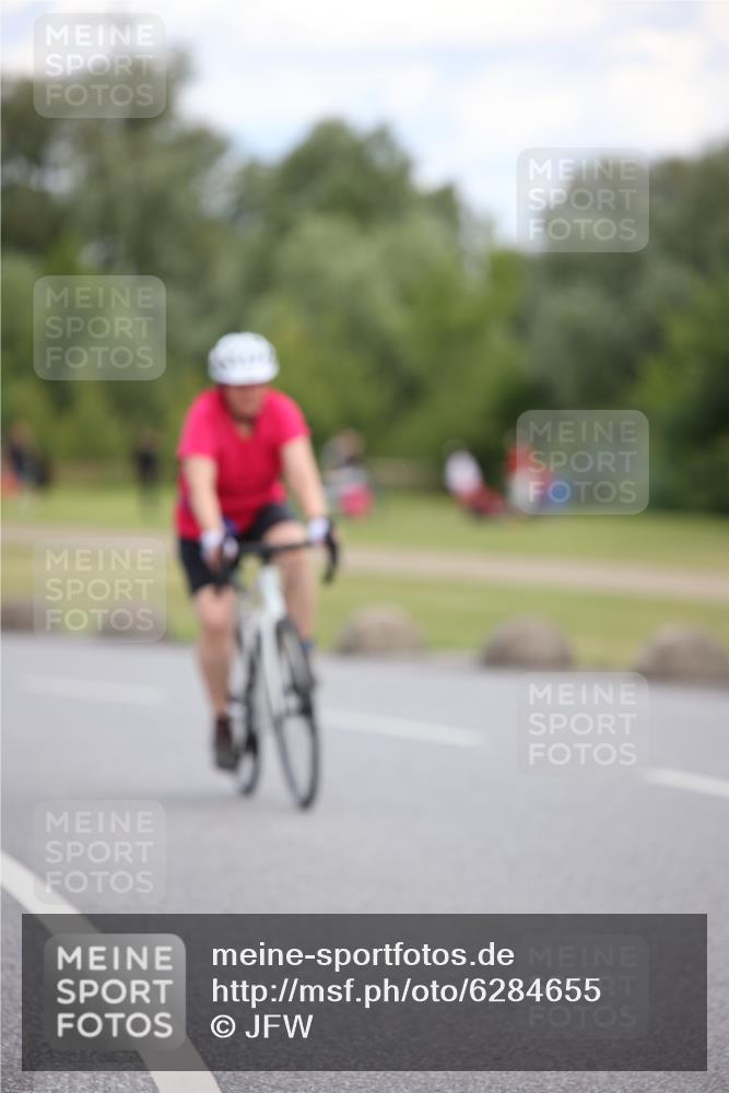16.06.2024 - 26. Vierlanden-Triathlon Jannik Wohlers http://msf.ph/oto/6284655 16.06.2024 13:10:33 Radfahren 731 meine-sportfotos.de