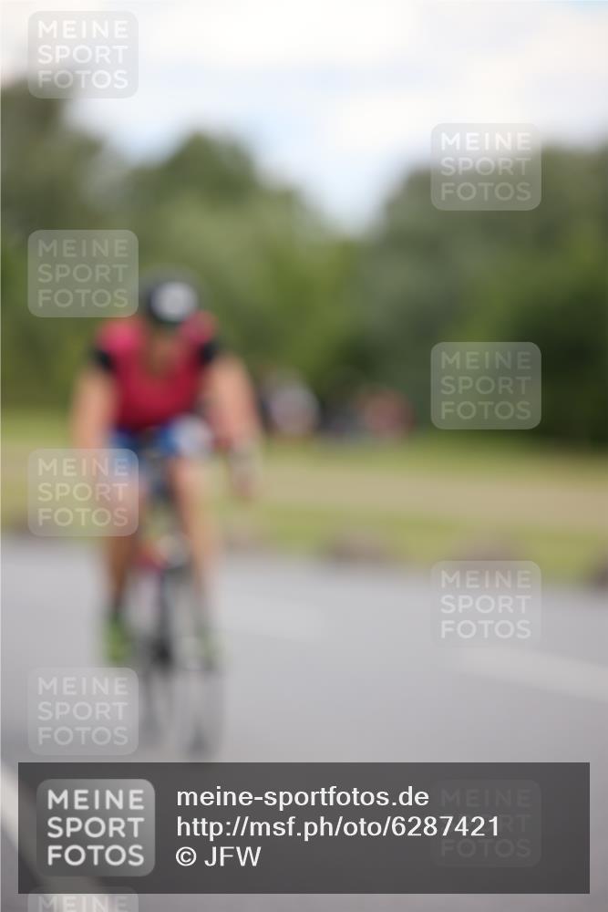 16.06.2024 - 26. Vierlanden-Triathlon Jannik Wohlers http://msf.ph/oto/6287421 16.06.2024 13:11:13 Radfahren 195, 213, 224, 657, 677, 718, 734, 900, 916, 925 meine-sportfotos.de