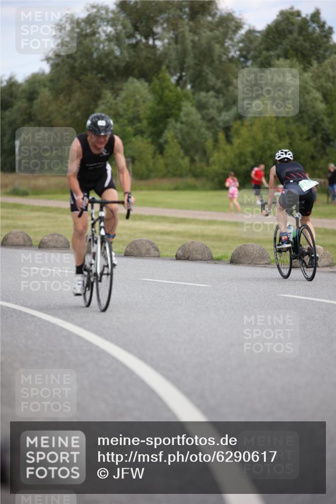 16.06.2024 - 26. Vierlanden-Triathlon Jannik Wohlers http://msf.ph/oto/6290617 16.06.2024 13:15:35 Radfahren 668, 782, 788, 882, 909 meine-sportfotos.de