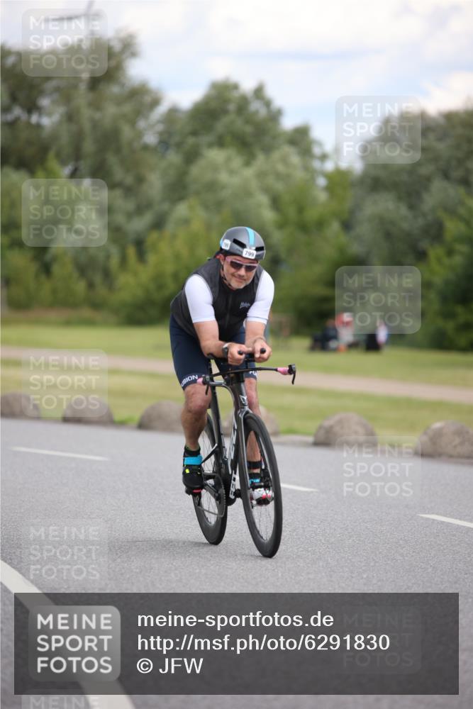 16.06.2024 - 26. Vierlanden-Triathlon Jannik Wohlers http://msf.ph/oto/6291830 16.06.2024 13:18:16 Radfahren 799, 879 meine-sportfotos.de