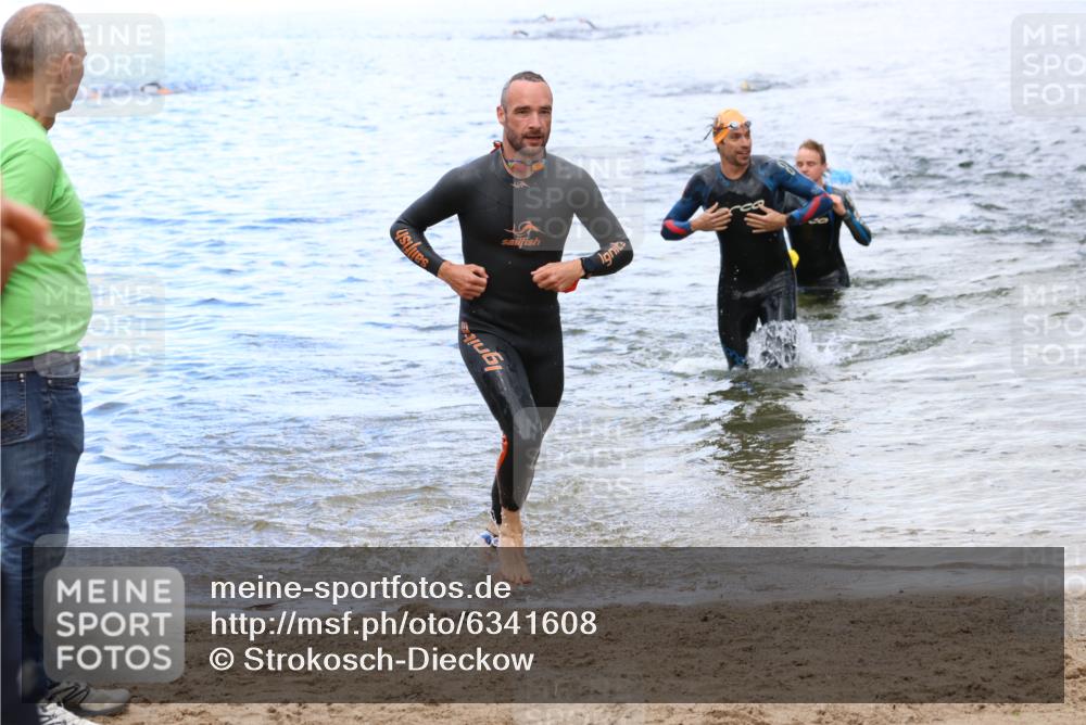 16.06.2024 - 26. Vierlanden-Triathlon Strokosch-Dieckow http://msf.ph/oto/6341608 16.06.2024 13:05:52 Schwimmen  meine-sportfotos.de