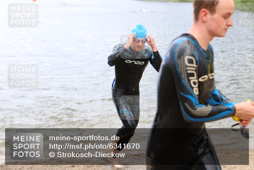 16.06.2024 - 26. Vierlanden-Triathlon Strokosch-Dieckow http://msf.ph/oto/6341670 16.06.2024 13:06:05 Schwimmen  meine-sportfotos.de