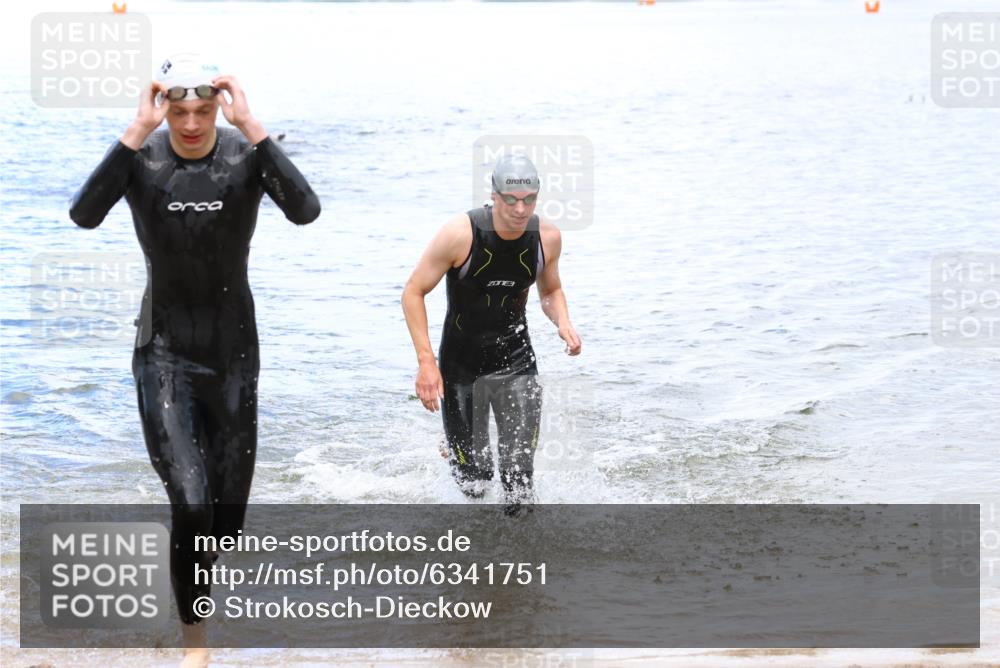 16.06.2024 - 26. Vierlanden-Triathlon Strokosch-Dieckow http://msf.ph/oto/6341751 16.06.2024 13:06:52 Schwimmen  meine-sportfotos.de