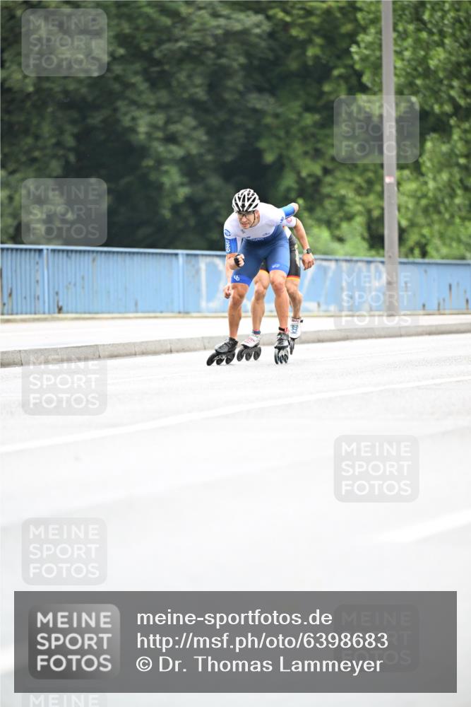 30.06.2024 - hella hamburg halbmarathon Dr. Thomas Lammeyer http://msf.ph/oto/6398683 30.06.2024 08:50:09 Kennedybrücke  meine-sportfotos.de