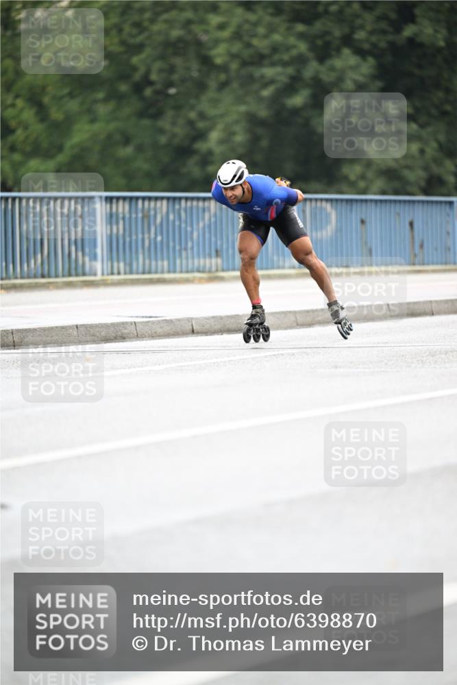 30.06.2024 - hella hamburg halbmarathon Dr. Thomas Lammeyer http://msf.ph/oto/6398870 30.06.2024 08:50:31 Kennedybrücke  meine-sportfotos.de