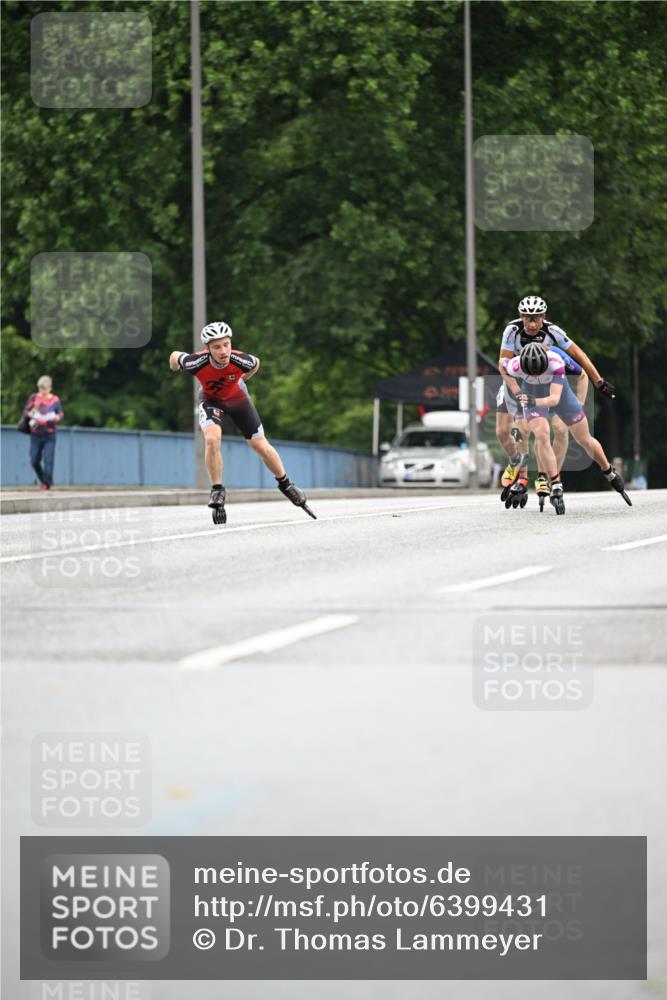 30.06.2024 - hella hamburg halbmarathon Dr. Thomas Lammeyer http://msf.ph/oto/6399431 30.06.2024 08:52:06 Kennedybrücke  meine-sportfotos.de