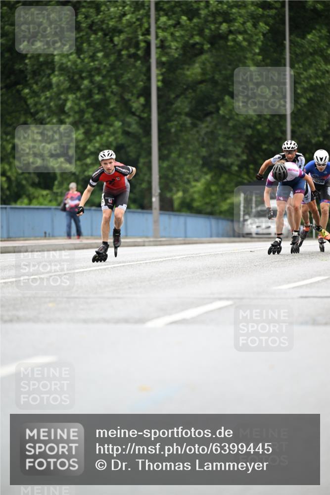 30.06.2024 - hella hamburg halbmarathon Dr. Thomas Lammeyer http://msf.ph/oto/6399445 30.06.2024 08:52:07 Kennedybrücke 0026 meine-sportfotos.de
