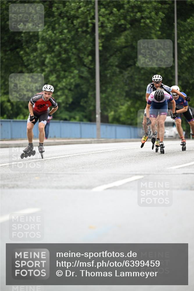 30.06.2024 - hella hamburg halbmarathon Dr. Thomas Lammeyer http://msf.ph/oto/6399459 30.06.2024 08:52:07 Kennedybrücke 0026 meine-sportfotos.de