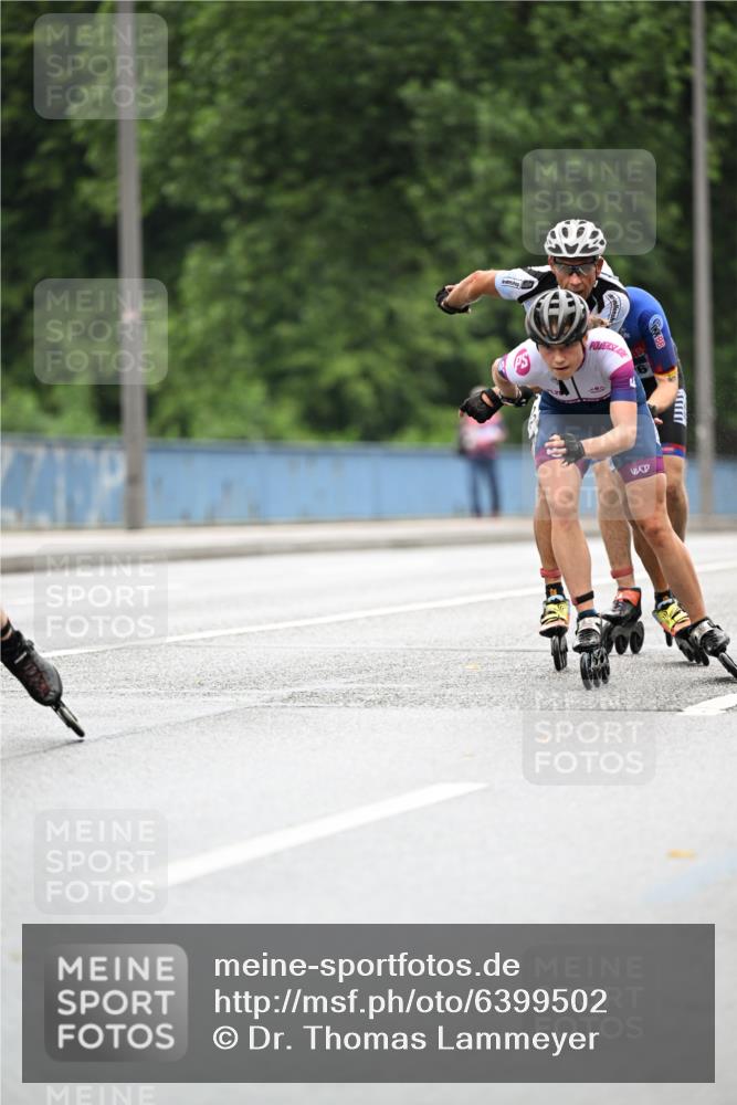 30.06.2024 - hella hamburg halbmarathon Dr. Thomas Lammeyer http://msf.ph/oto/6399502 30.06.2024 08:52:09 Kennedybrücke  meine-sportfotos.de