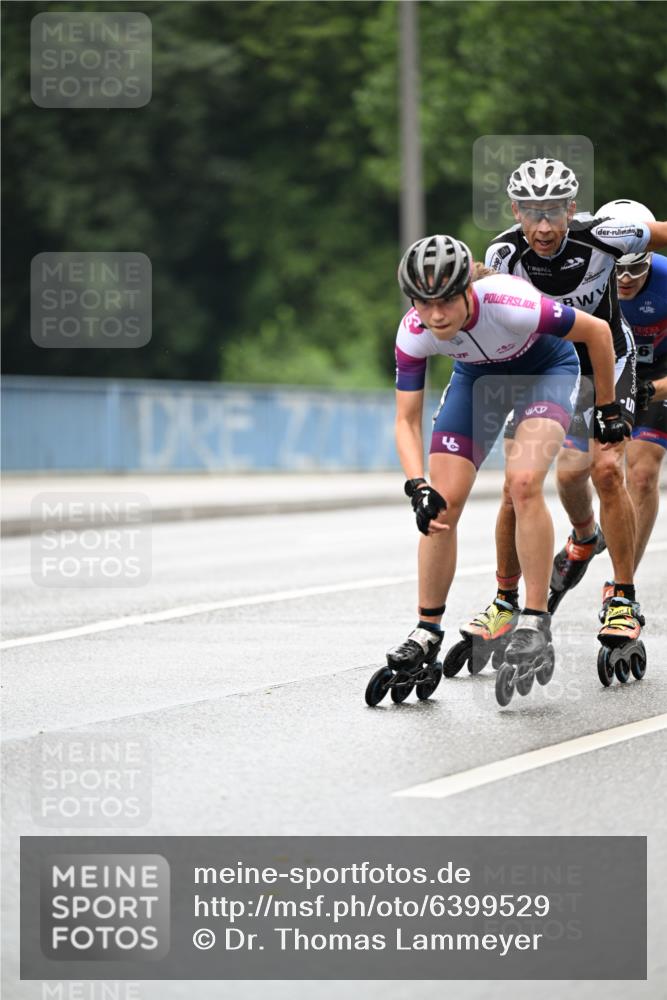 30.06.2024 - hella hamburg halbmarathon Dr. Thomas Lammeyer http://msf.ph/oto/6399529 30.06.2024 08:52:09 Kennedybrücke  meine-sportfotos.de