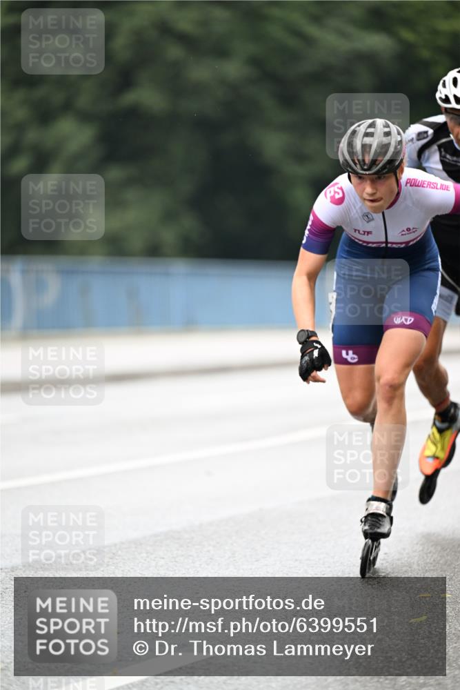 30.06.2024 - hella hamburg halbmarathon Dr. Thomas Lammeyer http://msf.ph/oto/6399551 30.06.2024 08:52:10 Kennedybrücke  meine-sportfotos.de
