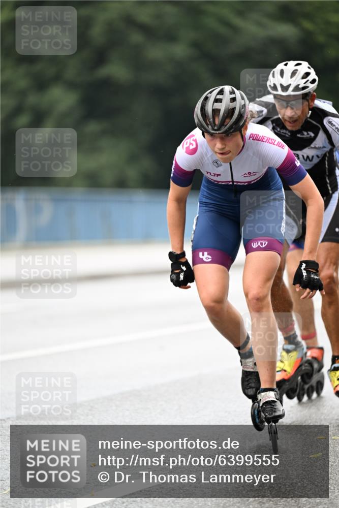 30.06.2024 - hella hamburg halbmarathon Dr. Thomas Lammeyer http://msf.ph/oto/6399555 30.06.2024 08:52:10 Kennedybrücke 4 meine-sportfotos.de