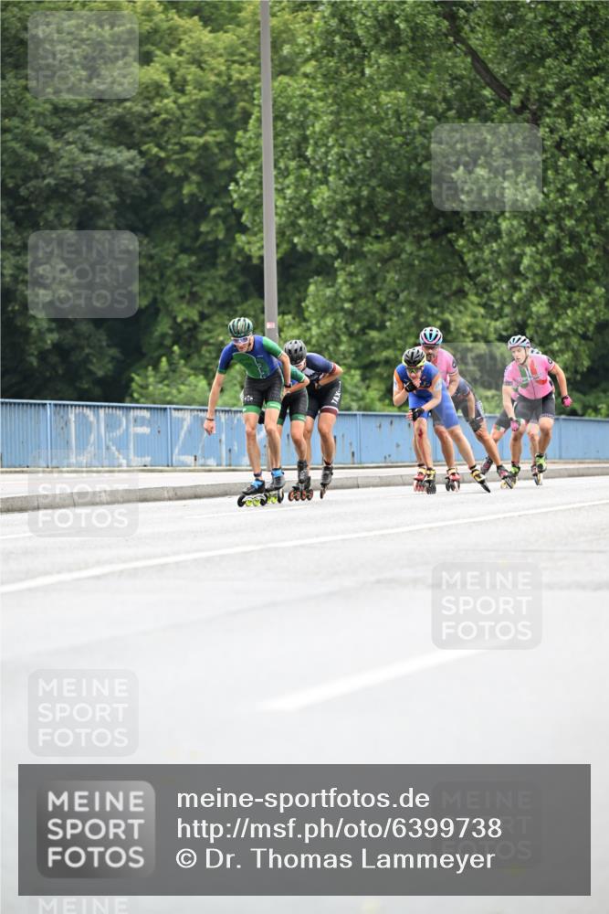 30.06.2024 - hella hamburg halbmarathon Dr. Thomas Lammeyer http://msf.ph/oto/6399738 30.06.2024 08:52:56 Kennedybrücke  meine-sportfotos.de