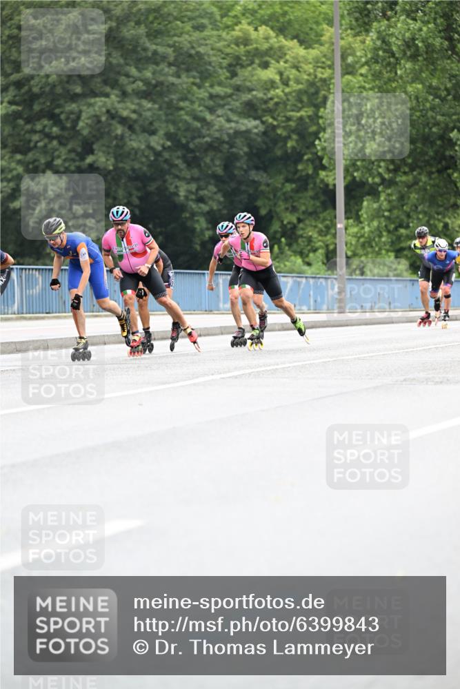 30.06.2024 - hella hamburg halbmarathon Dr. Thomas Lammeyer http://msf.ph/oto/6399843 30.06.2024 08:52:57 Kennedybrücke  meine-sportfotos.de