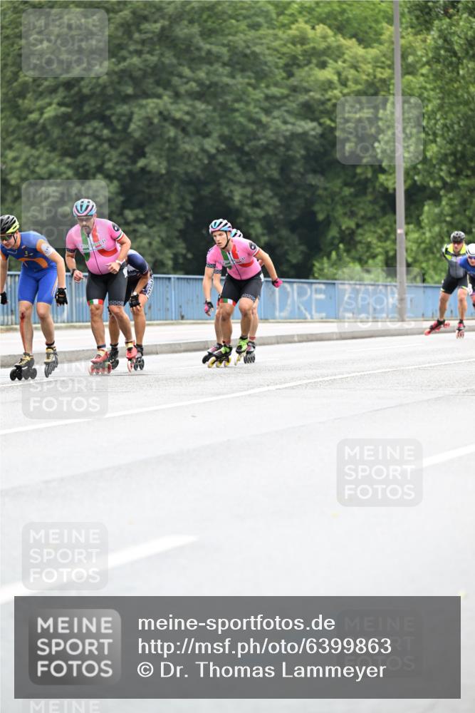 30.06.2024 - hella hamburg halbmarathon Dr. Thomas Lammeyer http://msf.ph/oto/6399863 30.06.2024 08:52:58 Kennedybrücke  meine-sportfotos.de