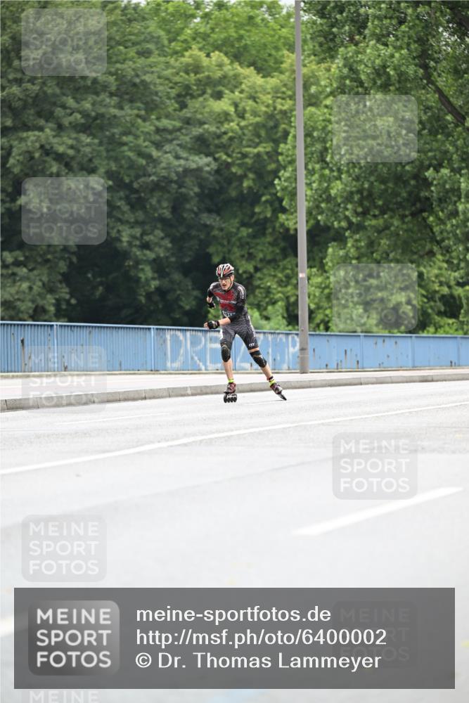 30.06.2024 - hella hamburg halbmarathon Dr. Thomas Lammeyer http://msf.ph/oto/6400002 30.06.2024 08:53:02 Kennedybrücke 201 meine-sportfotos.de