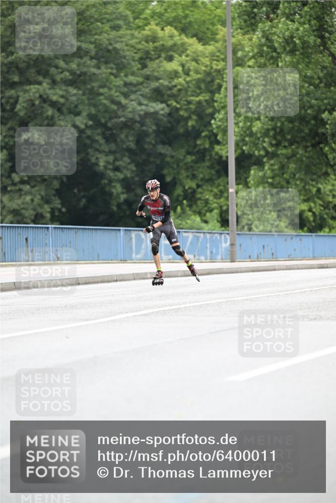 30.06.2024 - hella hamburg halbmarathon Dr. Thomas Lammeyer http://msf.ph/oto/6400011 30.06.2024 08:53:02 Kennedybrücke 20112 meine-sportfotos.de