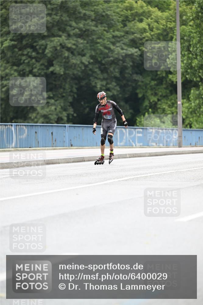 30.06.2024 - hella hamburg halbmarathon Dr. Thomas Lammeyer http://msf.ph/oto/6400029 30.06.2024 08:53:03 Kennedybrücke 20112 meine-sportfotos.de