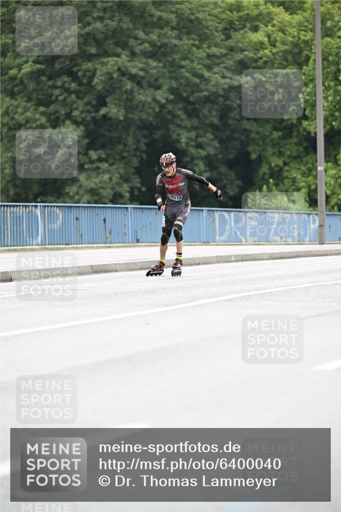 30.06.2024 - hella hamburg halbmarathon Dr. Thomas Lammeyer http://msf.ph/oto/6400040 30.06.2024 08:53:03 Kennedybrücke 20112 meine-sportfotos.de