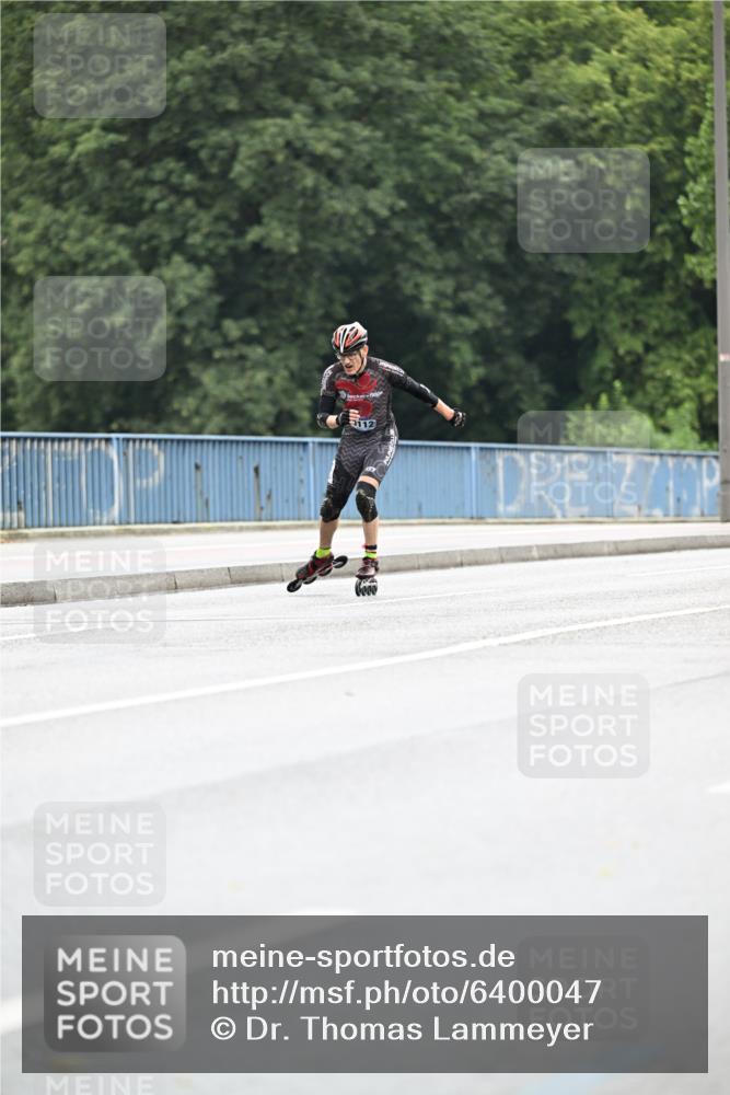 30.06.2024 - hella hamburg halbmarathon Dr. Thomas Lammeyer http://msf.ph/oto/6400047 30.06.2024 08:53:03 Kennedybrücke 112 meine-sportfotos.de