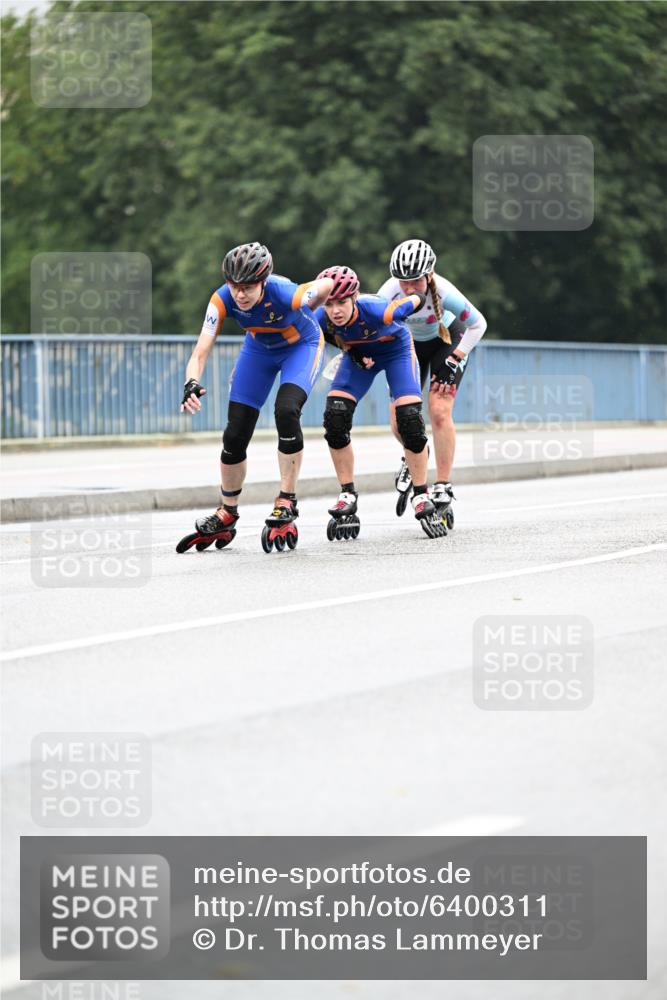 30.06.2024 - hella hamburg halbmarathon Dr. Thomas Lammeyer http://msf.ph/oto/6400311 30.06.2024 08:53:10 Kennedybrücke  meine-sportfotos.de