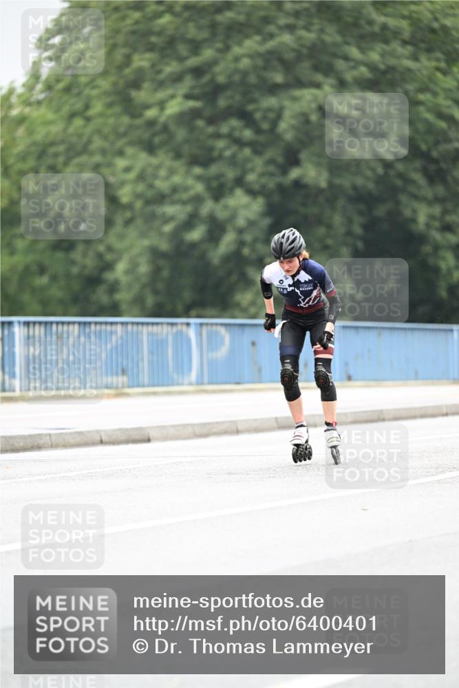 30.06.2024 - hella hamburg halbmarathon Dr. Thomas Lammeyer http://msf.ph/oto/6400401 30.06.2024 08:53:31 Kennedybrücke  meine-sportfotos.de