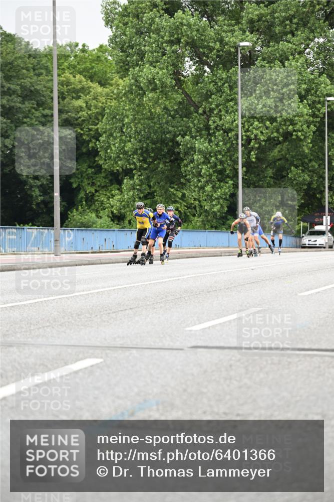 30.06.2024 - hella hamburg halbmarathon Dr. Thomas Lammeyer http://msf.ph/oto/6401366 30.06.2024 08:56:10 Kennedybrücke  meine-sportfotos.de