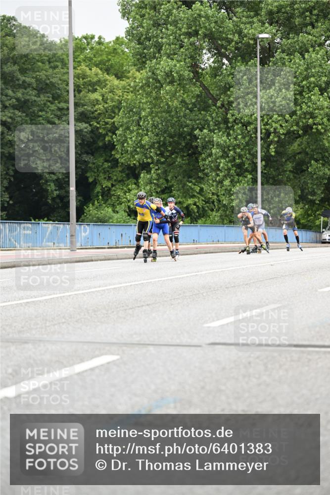 30.06.2024 - hella hamburg halbmarathon Dr. Thomas Lammeyer http://msf.ph/oto/6401383 30.06.2024 08:56:10 Kennedybrücke  meine-sportfotos.de