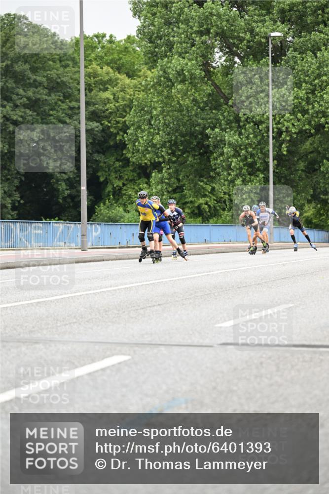 30.06.2024 - hella hamburg halbmarathon Dr. Thomas Lammeyer http://msf.ph/oto/6401393 30.06.2024 08:56:11 Kennedybrücke  meine-sportfotos.de