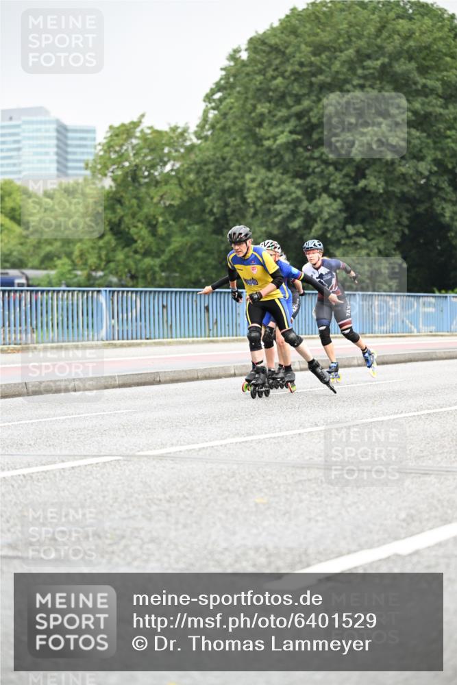 30.06.2024 - hella hamburg halbmarathon Dr. Thomas Lammeyer http://msf.ph/oto/6401529 30.06.2024 08:56:12 Kennedybrücke  meine-sportfotos.de