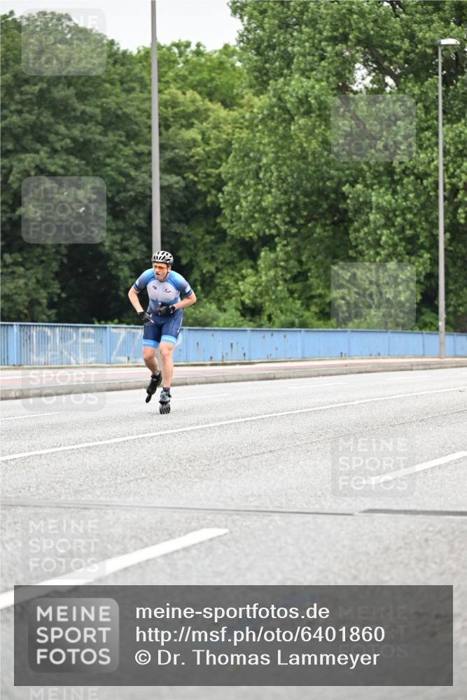 30.06.2024 - hella hamburg halbmarathon Dr. Thomas Lammeyer http://msf.ph/oto/6401860 30.06.2024 08:56:33 Kennedybrücke  meine-sportfotos.de
