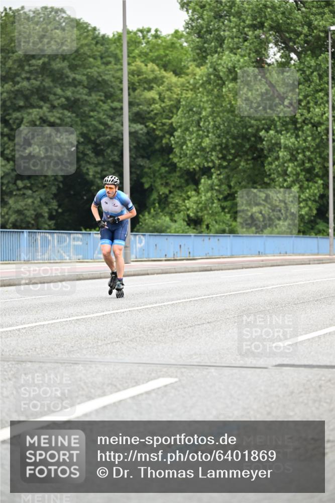 30.06.2024 - hella hamburg halbmarathon Dr. Thomas Lammeyer http://msf.ph/oto/6401869 30.06.2024 08:56:34 Kennedybrücke  meine-sportfotos.de