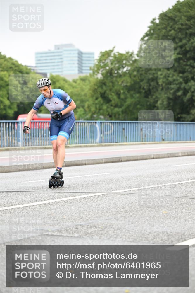 30.06.2024 - hella hamburg halbmarathon Dr. Thomas Lammeyer http://msf.ph/oto/6401965 30.06.2024 08:56:35 Kennedybrücke  meine-sportfotos.de