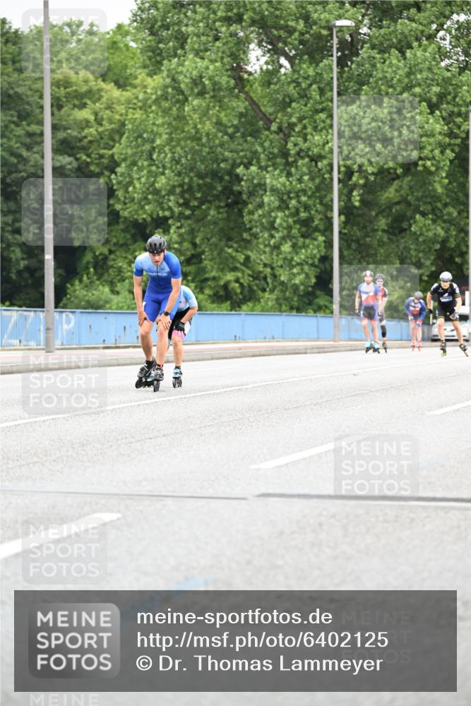 30.06.2024 - hella hamburg halbmarathon Dr. Thomas Lammeyer http://msf.ph/oto/6402125 30.06.2024 08:56:59 Kennedybrücke  meine-sportfotos.de
