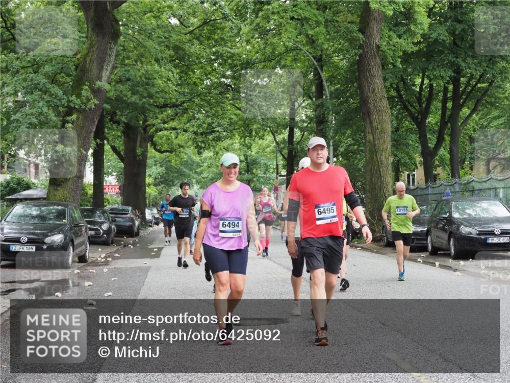 30.06.2024 - hella hamburg halbmarathon MichiJ http://msf.ph/oto/6425092 30.06.2024 11:44:34 Laufen KM 15 1218, 2630, 3781, 4577, 6492, 6494, 6495, 7799, 7815, 7908, 8014, 9603, 12123 meine-sportfotos.de