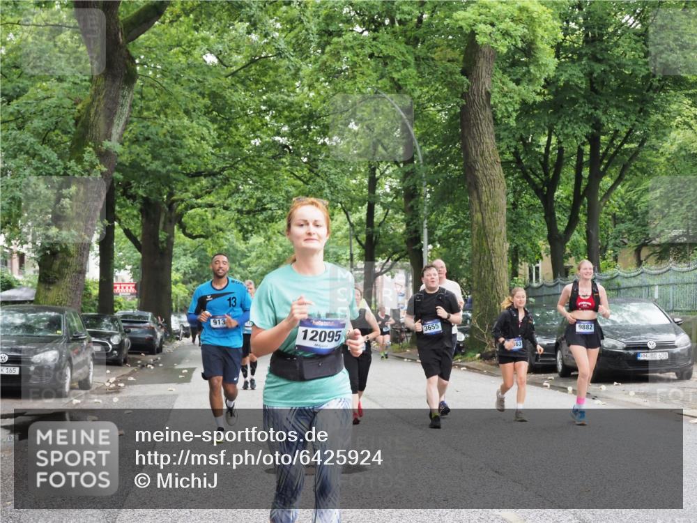 30.06.2024 - hella hamburg halbmarathon MichiJ http://msf.ph/oto/6425924 30.06.2024 11:44:44 Laufen KM 15 2630, 3536, 3653, 3655, 3756, 3781, 7353, 9131, 9882, 10646, 10863, 10966, 11656, 12095, 12102 meine-sportfotos.de