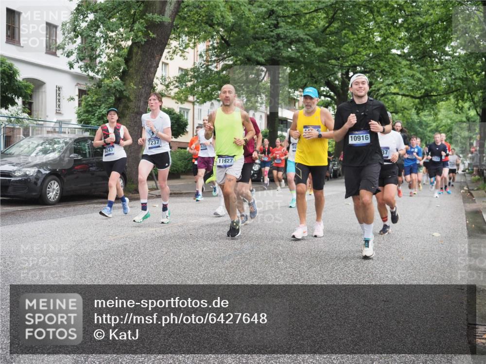 30.06.2024 - hella hamburg halbmarathon KatJ http://msf.ph/oto/6427648 30.06.2024 10:38:16 Laufen KM 15 913, 1509, 1515, 1793, 2028, 2090, 2194, 2232, 2330, 2629, 2707, 2930, 2931, 3226, 3269, 3637, 4168, 4257, 4471, 4765, 5117, 5181, 5211, 5234, 5250, 5364, 5621, 6002, 6023, 6084, 6243, 6320, 6321, 6501, 6829, 6934, 7085, 7088, 7138, 7140, 7237, 7379, 7633, 7694, 8035, 8037, 8051, 9951, 9996, 10089, 10834, 10878, 10888, 10916, 11416, 11927, 12323, 13289 meine-sportfotos.de