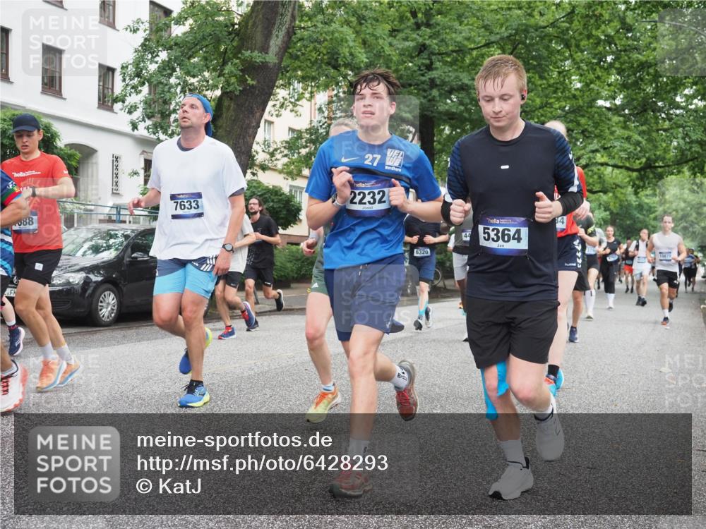 30.06.2024 - hella hamburg halbmarathon KatJ http://msf.ph/oto/6428293 30.06.2024 10:38:21 Laufen KM 15 538, 913, 1400, 1509, 1515, 1793, 2090, 2194, 2232, 2707, 3108, 3114, 3226, 3637, 4257, 4288, 4471, 4517, 4765, 5099, 5117, 5181, 5364, 5621, 6023, 6243, 6320, 6321, 6934, 7085, 7088, 7237, 7379, 7625, 7633, 7694, 7702, 8035, 8037, 8663, 9630, 9951, 9996, 10089, 10834, 10878, 10888, 10916, 11007, 11010, 11273, 11416, 11431, 11927, 12323 meine-sportfotos.de