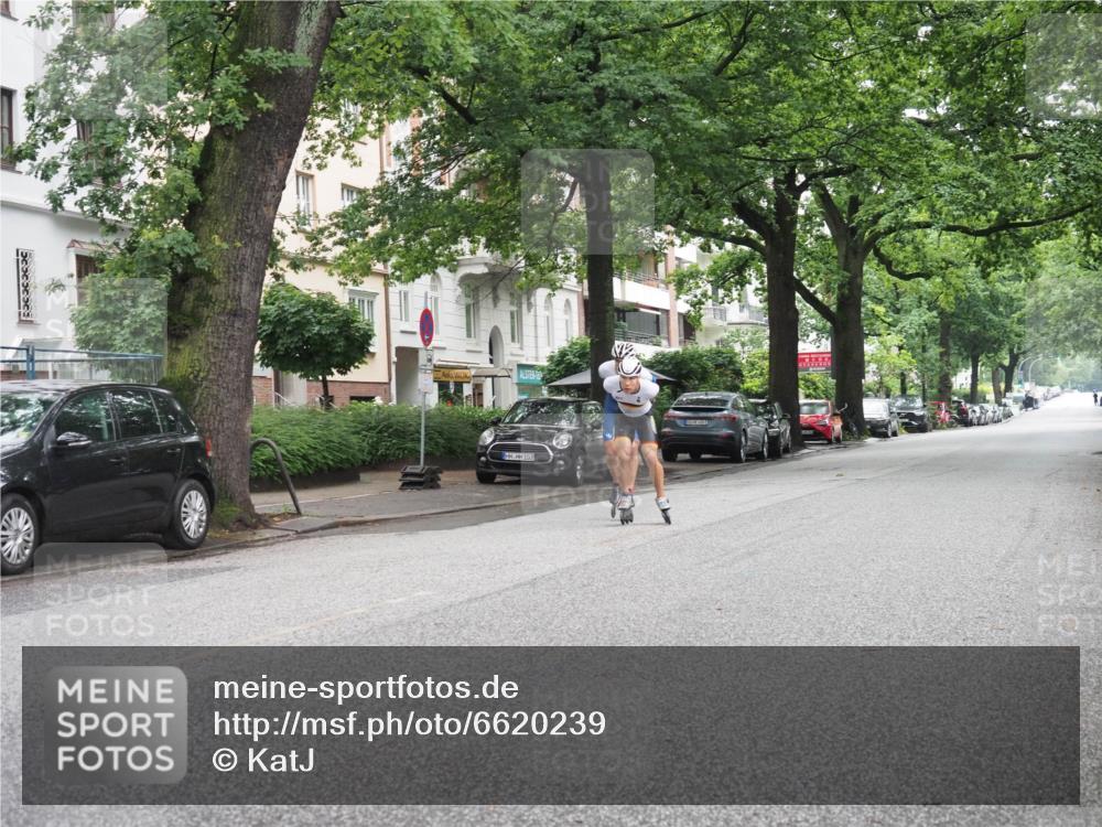 30.06.2024 - hella hamburg halbmarathon KatJ http://msf.ph/oto/6620239 30.06.2024 08:56:38 Laufen KM 15 103 meine-sportfotos.de