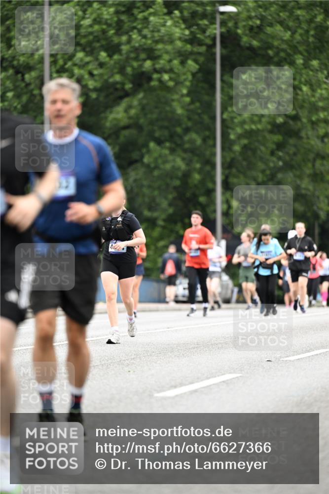 30.06.2024 - hella hamburg halbmarathon Dr. Thomas Lammeyer http://msf.ph/oto/6627366 30.06.2024 11:08:50 Kennedybrücke 742, 3480, 3890, 4090, 4701, 4702, 4964, 5194, 6237, 6381, 6425, 6432, 8005, 8294, 8469, 8582, 8988, 9215, 10012, 11192, 11864, 12354 meine-sportfotos.de