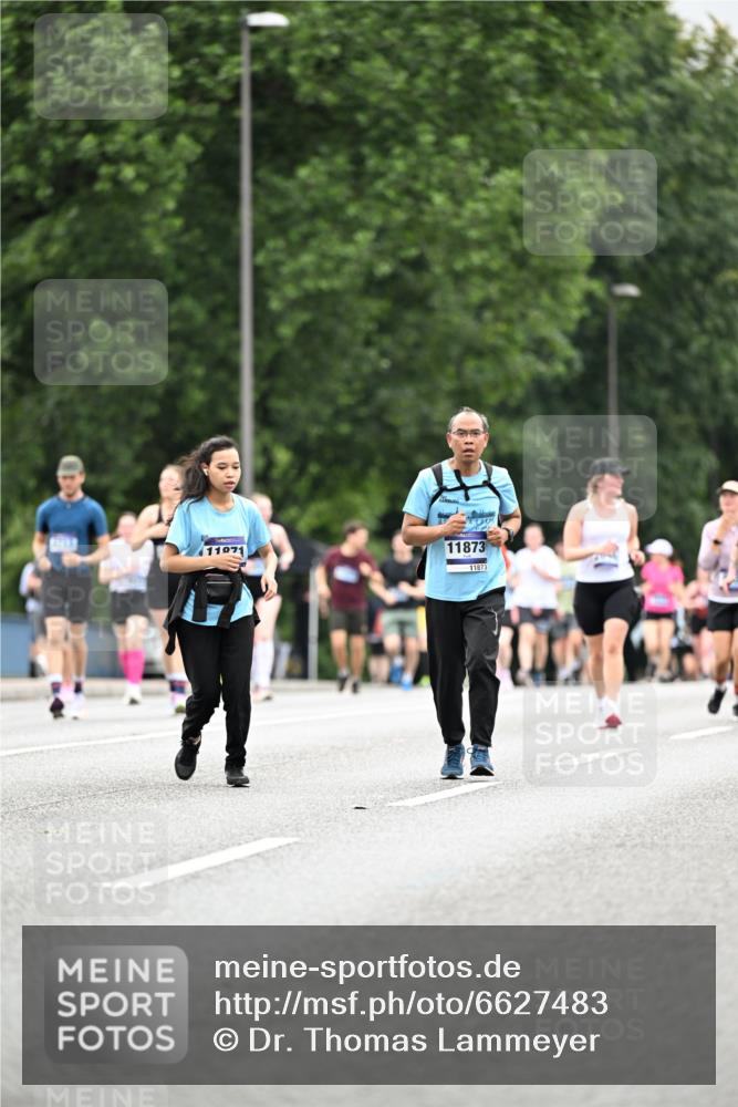 30.06.2024 - hella hamburg halbmarathon Dr. Thomas Lammeyer http://msf.ph/oto/6627483 30.06.2024 11:09:03 Kennedybrücke 2567, 2846, 3654, 4508, 4623, 4624, 4964, 5039, 5877, 6237, 6381, 8456, 8469, 8582, 8713, 8988, 9738, 9740, 11518, 11871, 11873, 12354, 13424 meine-sportfotos.de