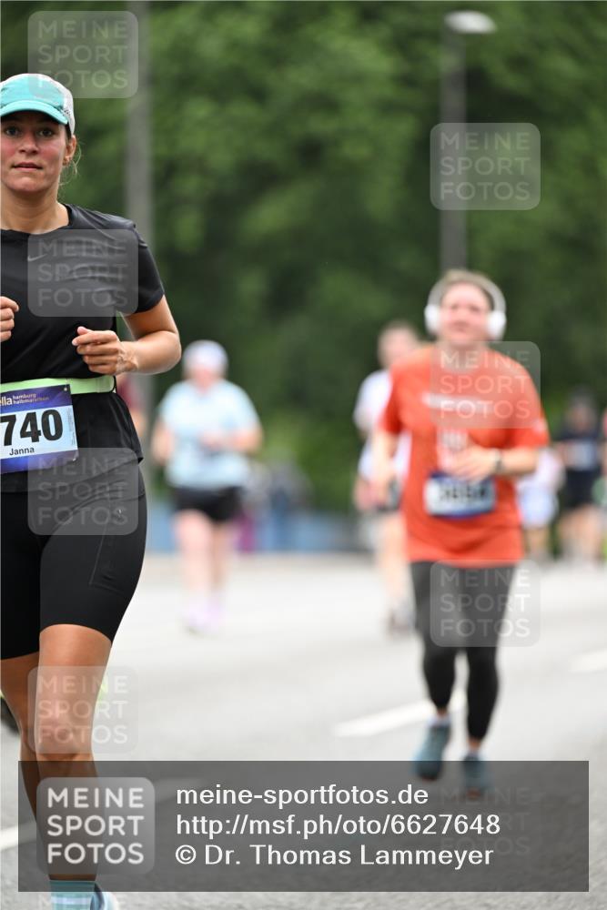 30.06.2024 - hella hamburg halbmarathon Dr. Thomas Lammeyer http://msf.ph/oto/6627648 30.06.2024 11:09:17 Kennedybrücke 2567, 2641, 2654, 2846, 3308, 3619, 3654, 4292, 4508, 4623, 4624, 5039, 5230, 5442, 5771, 5877, 5903, 5904, 6434, 6757, 7821, 8456, 8713, 9372, 9738, 9740, 11518, 11871, 11873, 13424 meine-sportfotos.de