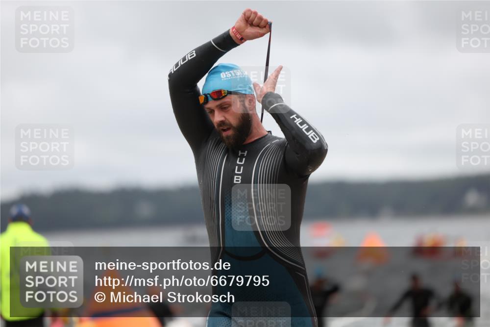 04.08.2024 - OstseeMan Michael Strokosch http://msf.ph/oto/6679795 04.08.2024 09:45:40 Schwimmen 227, 247, 305, 1158, 1161, 1161, 1168, 1172, 1175, 1176, 1182, 1193, 1193, 1218, 1218, 1221, 1225, 1225, 1230, 1230, 1245, 1253, 1280, 1280, 1296 meine-sportfotos.de
